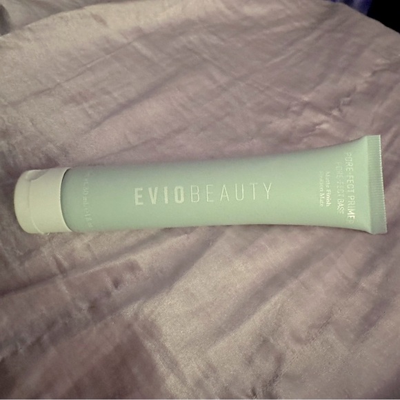 NWT- Evio Beauty Porefect Primer - Picture 1 of 2